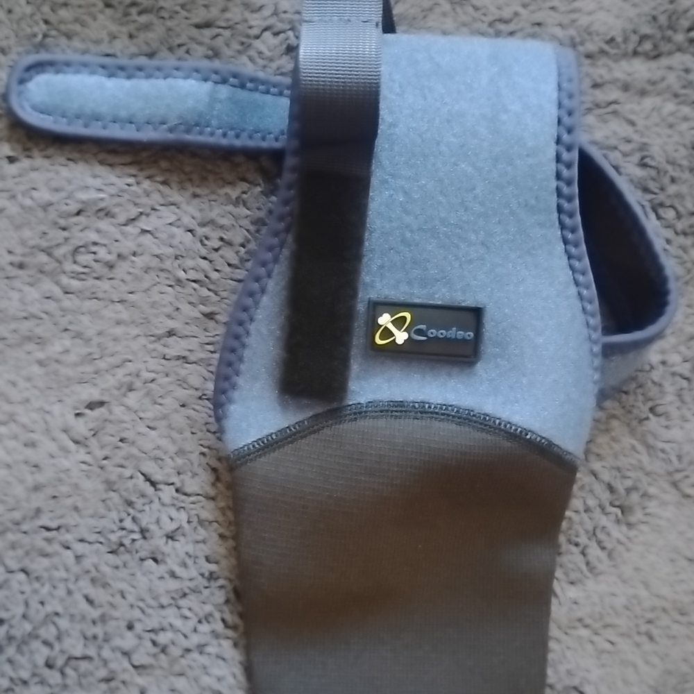 Coodeo Arm Sling Sleeve